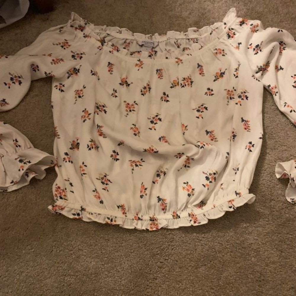 Women’s crop top